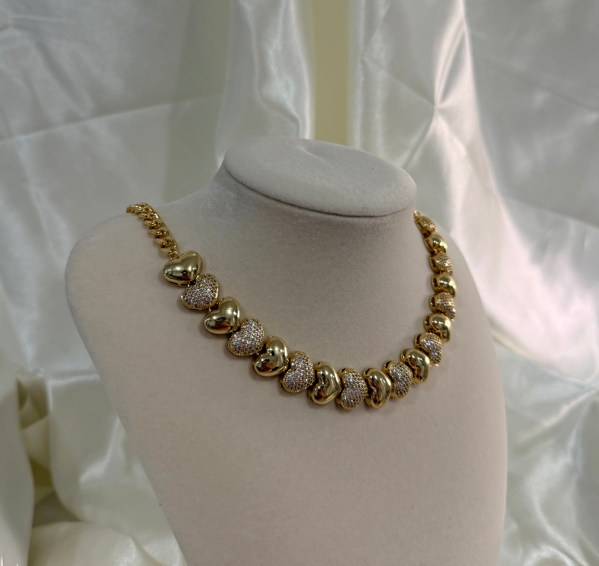 LOVE NECKLACE
