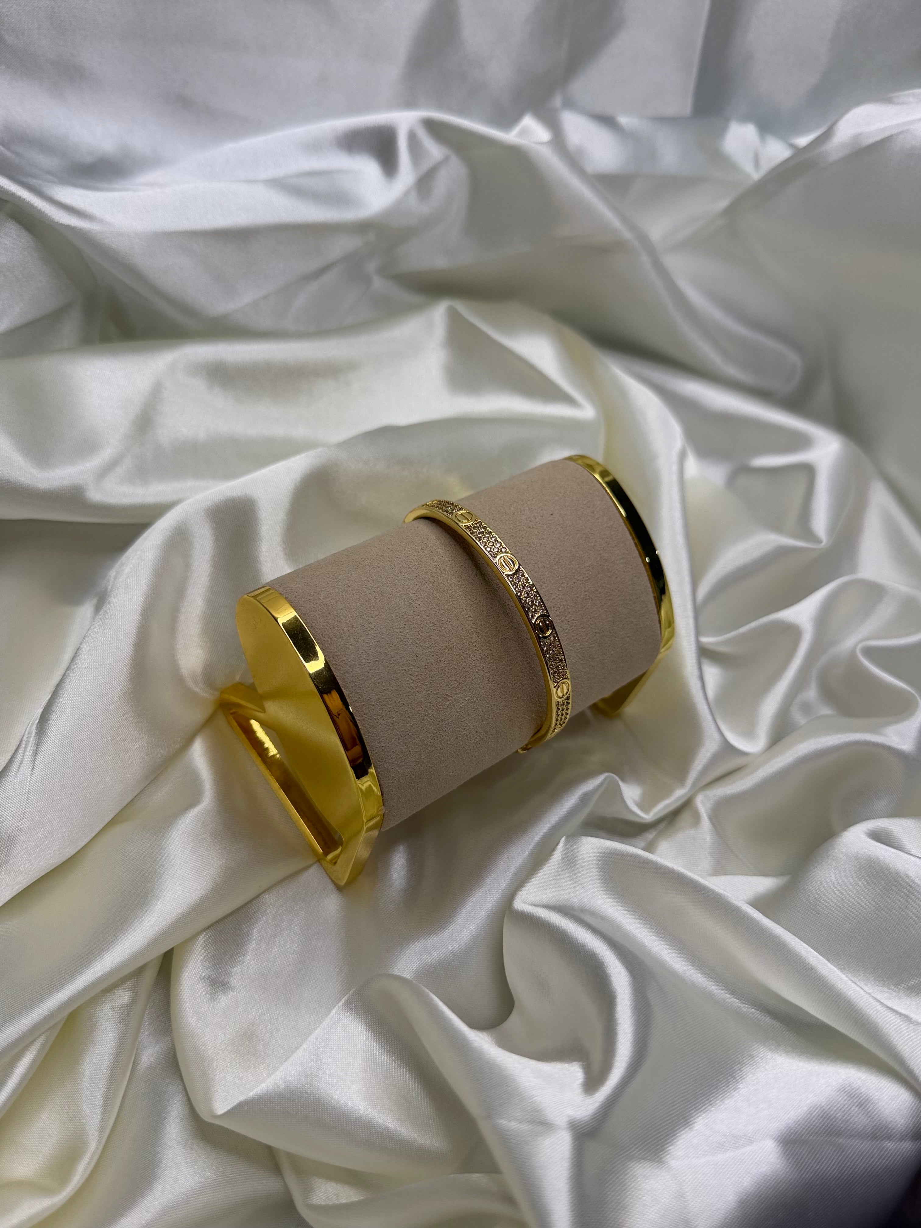 CARTIER DIAMOND BRACELET