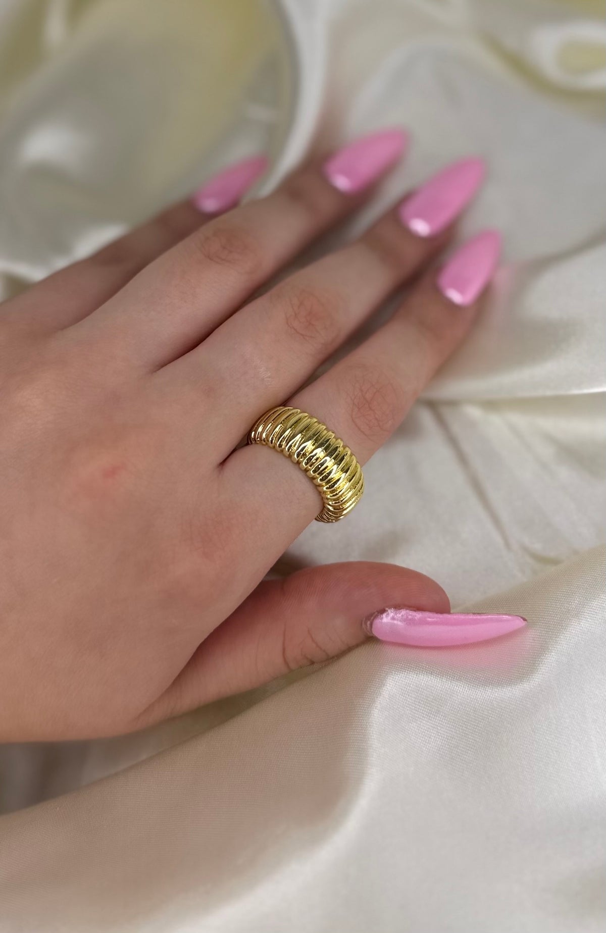 CORAL RING