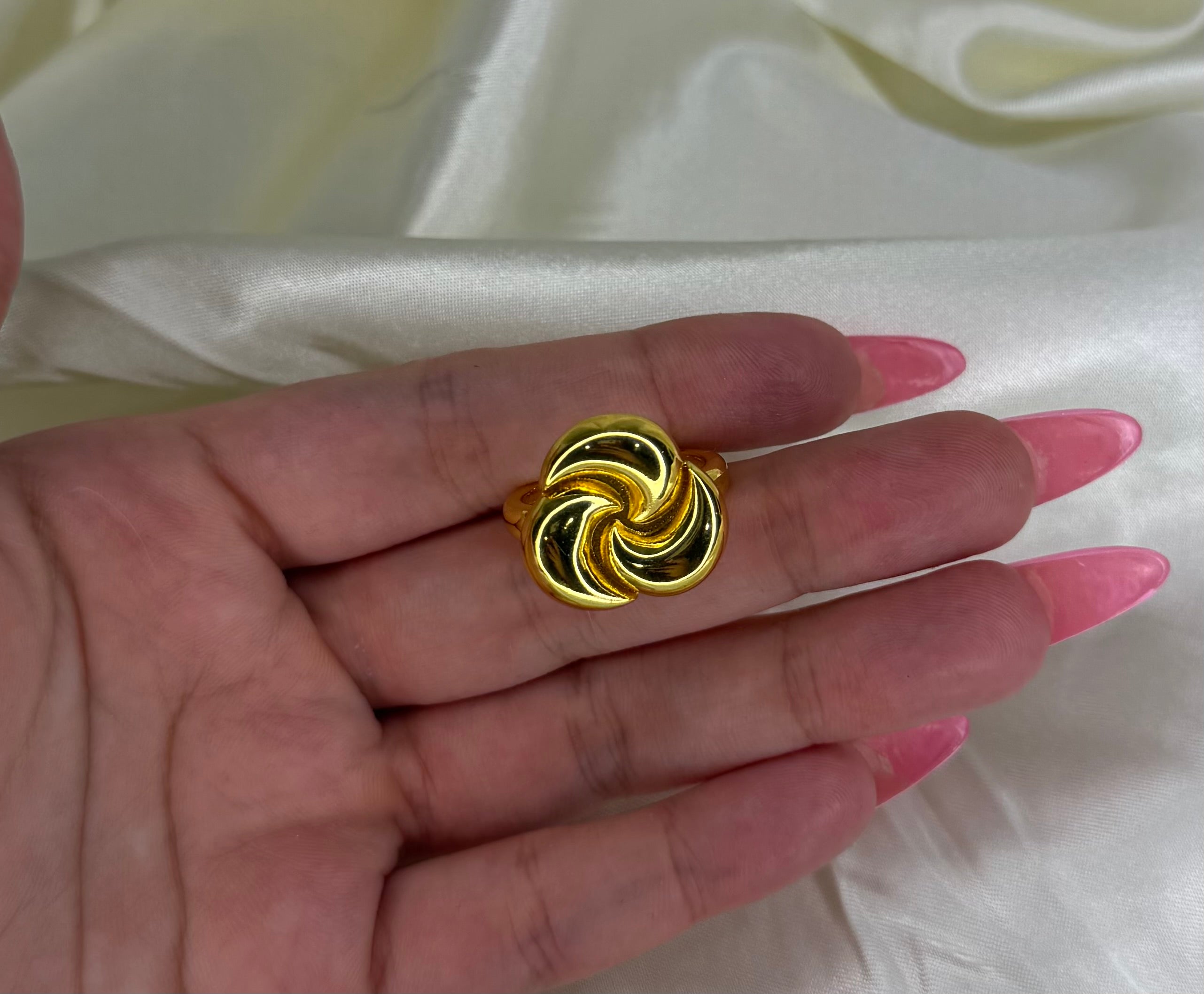 ALE RING