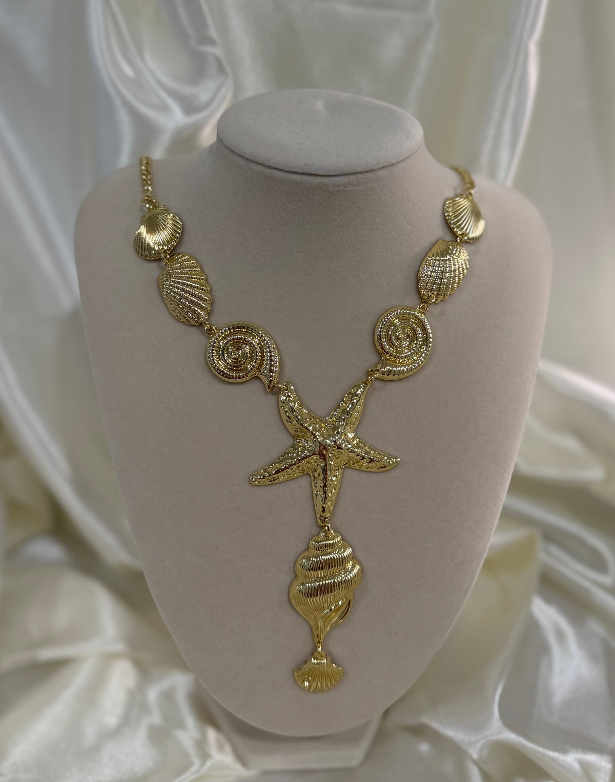 CORAL NECKLACE