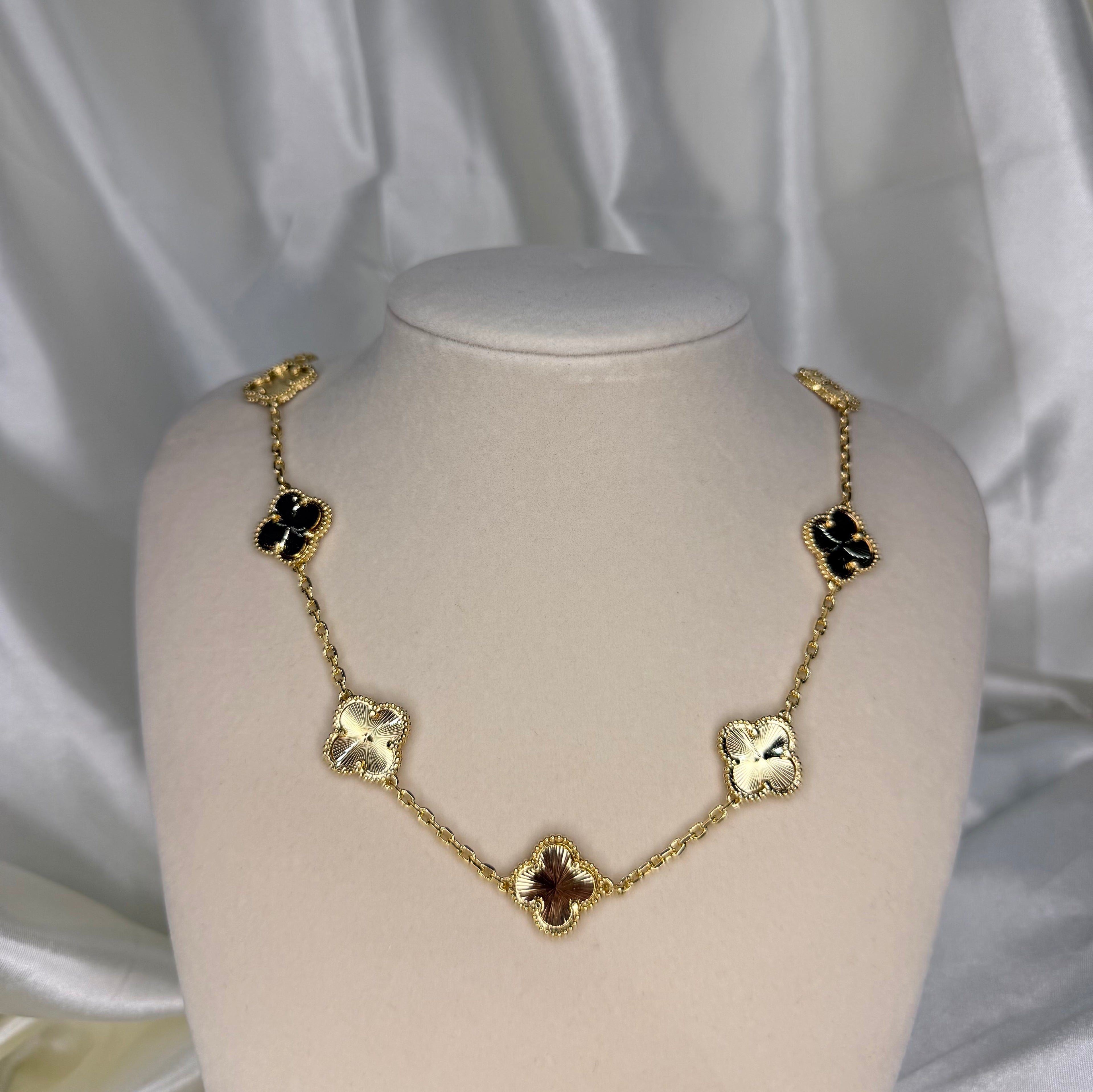 GOLD CLOVER NECKLACE