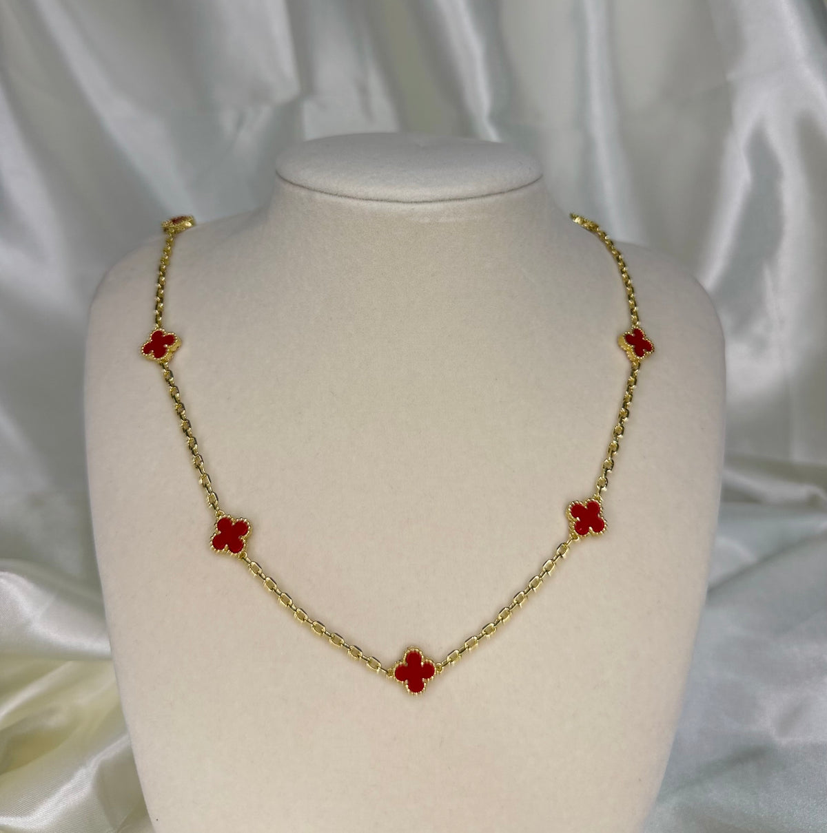 RED CLOVER NECKLACE