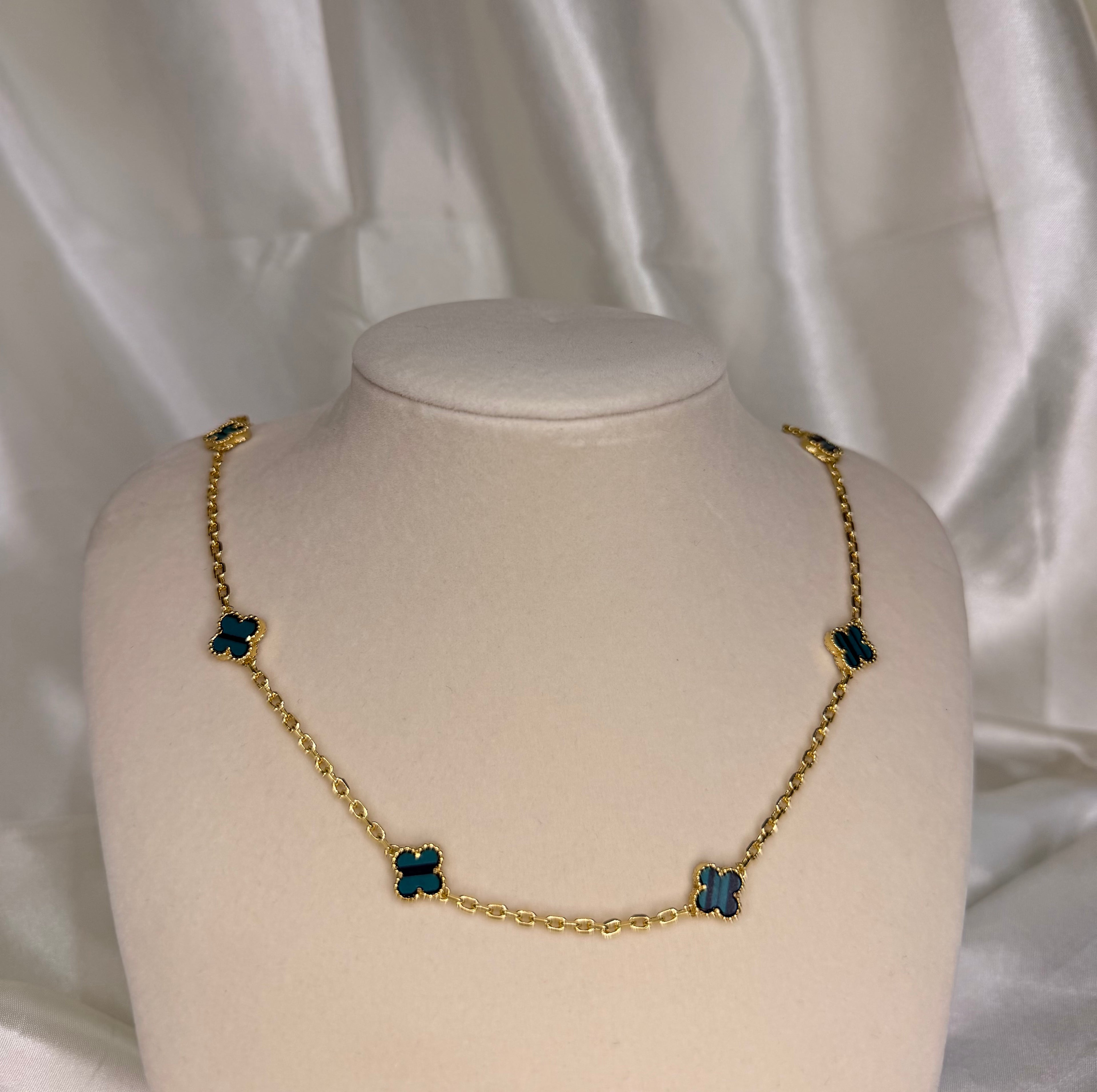 BLUE CLOVER NECKLACE