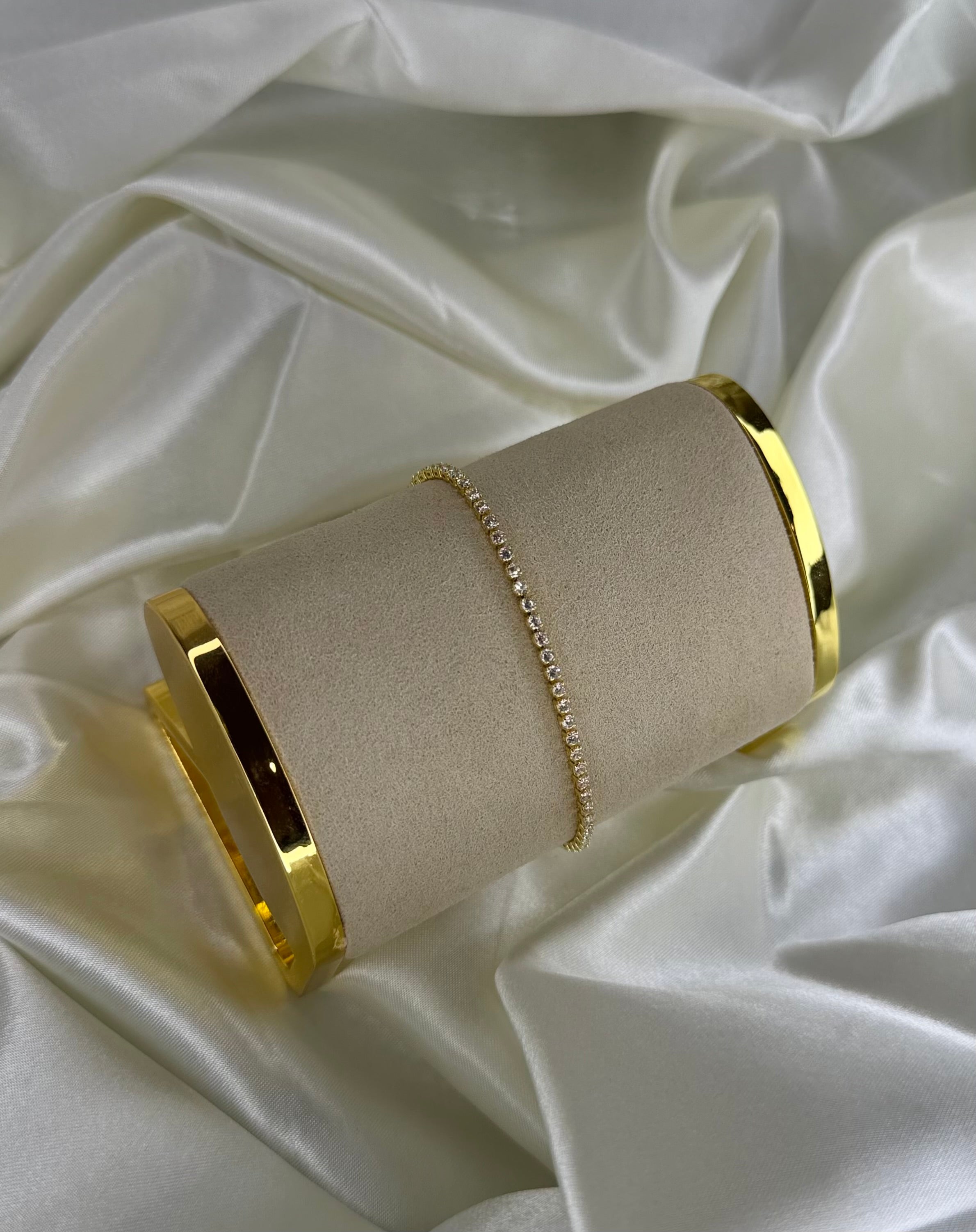 EVANGELINE BRACELET