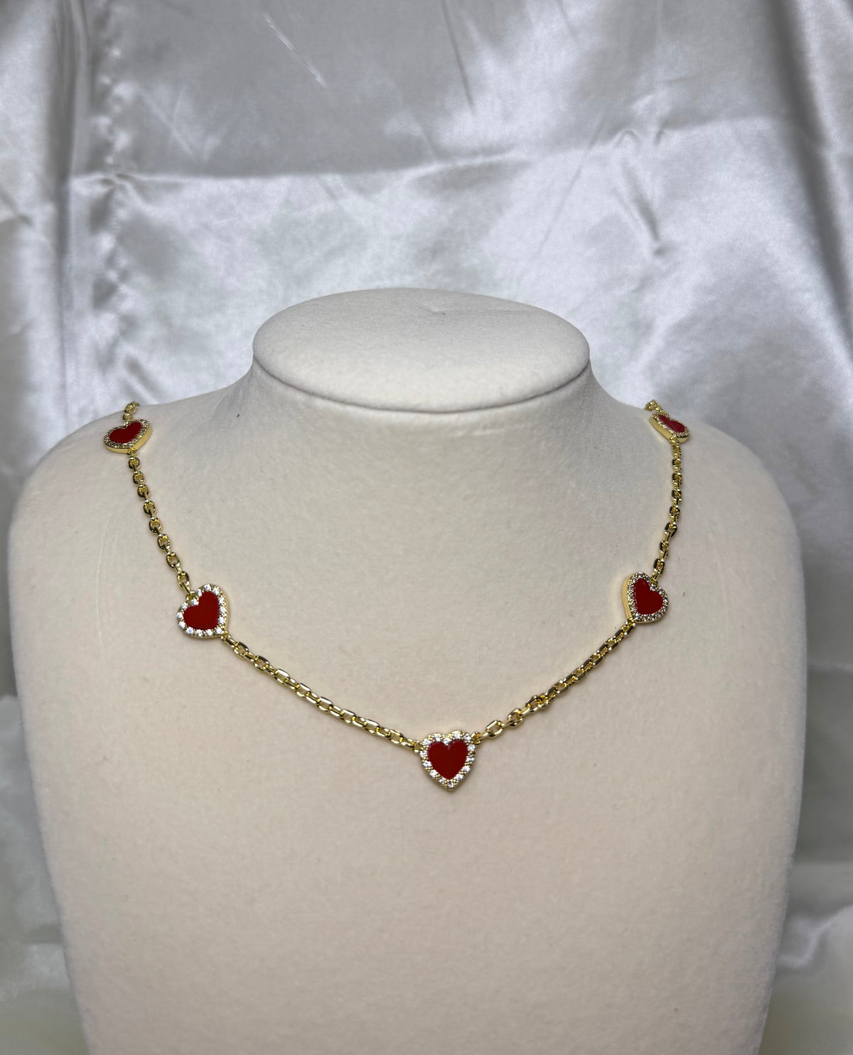RED HEART NECKLACE