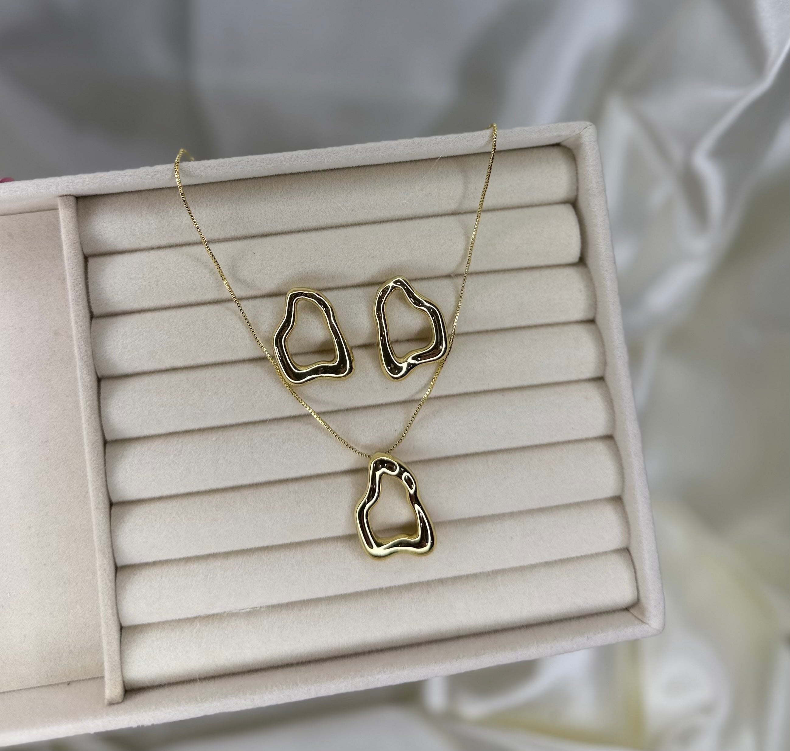 NECKLACE+EARRINGS SET