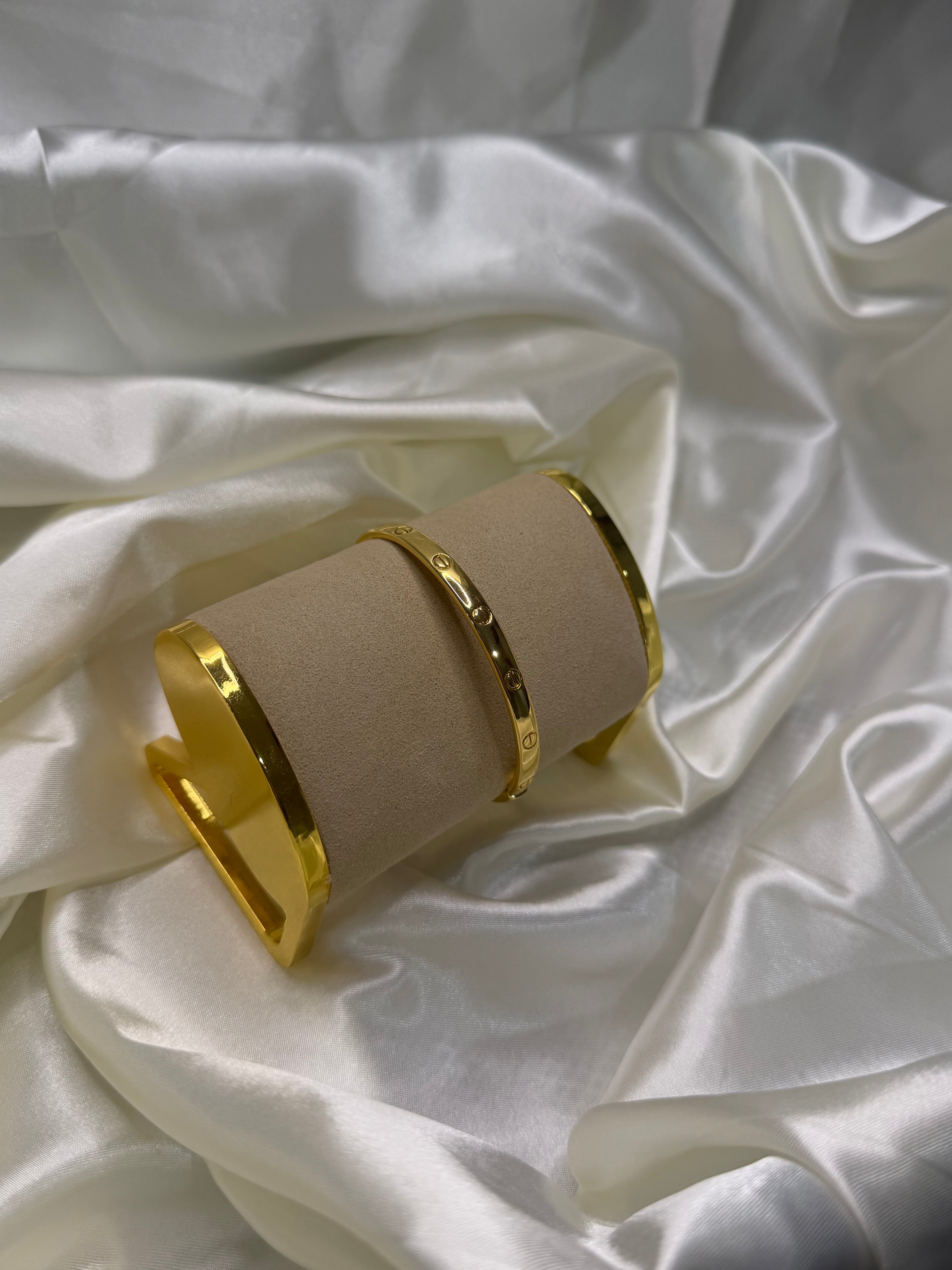 CARTIER GOLD BRACELET