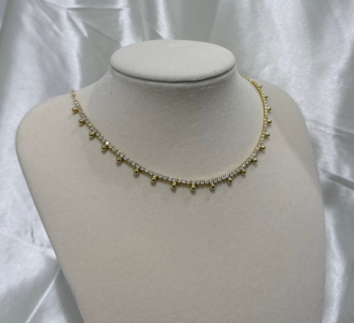 SERENA NECKLACE