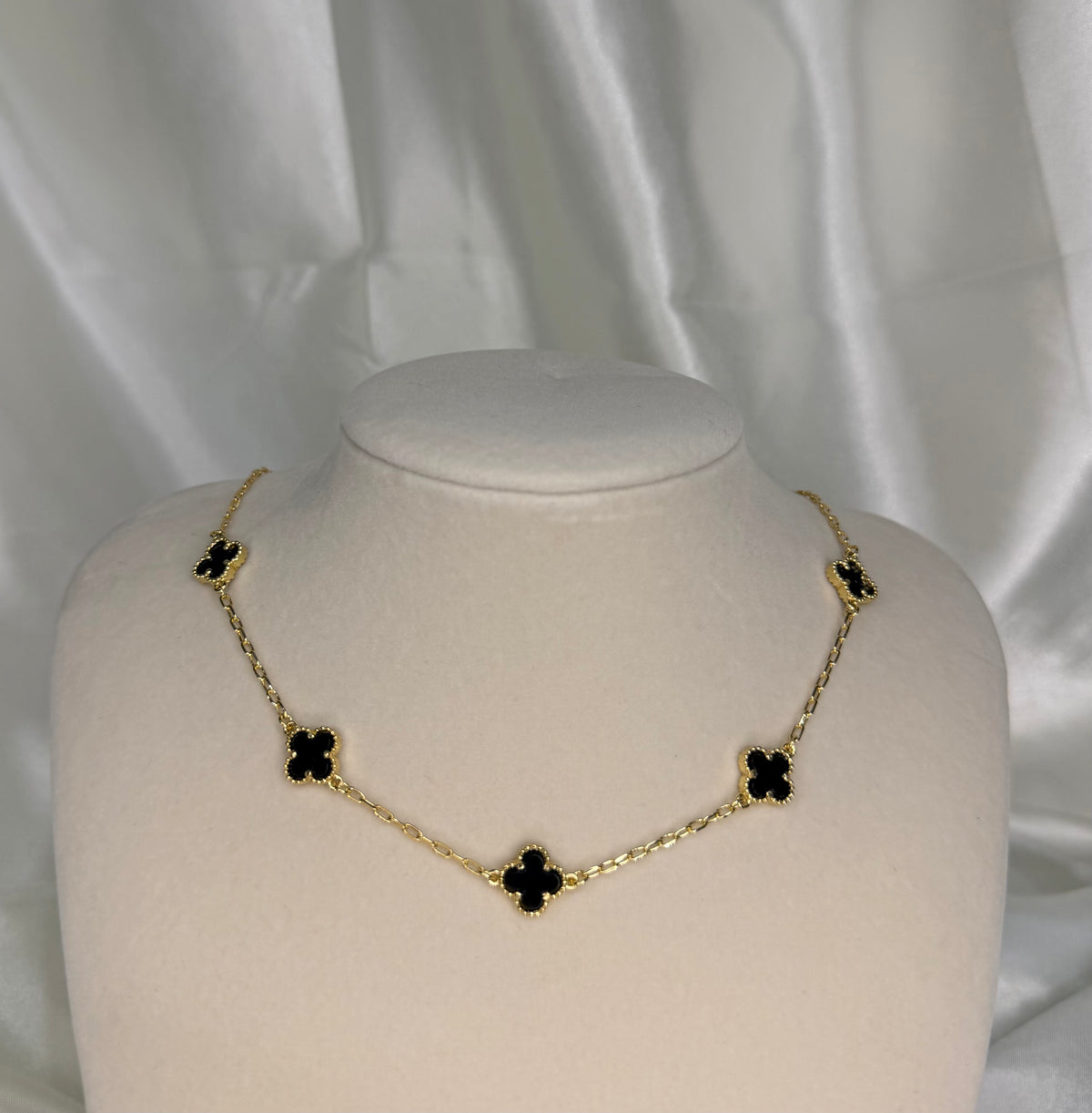 BLACK CLOVER NECKLACE