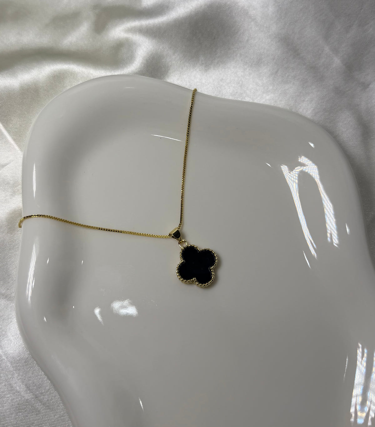 BLACK CLOVER NECKLACE