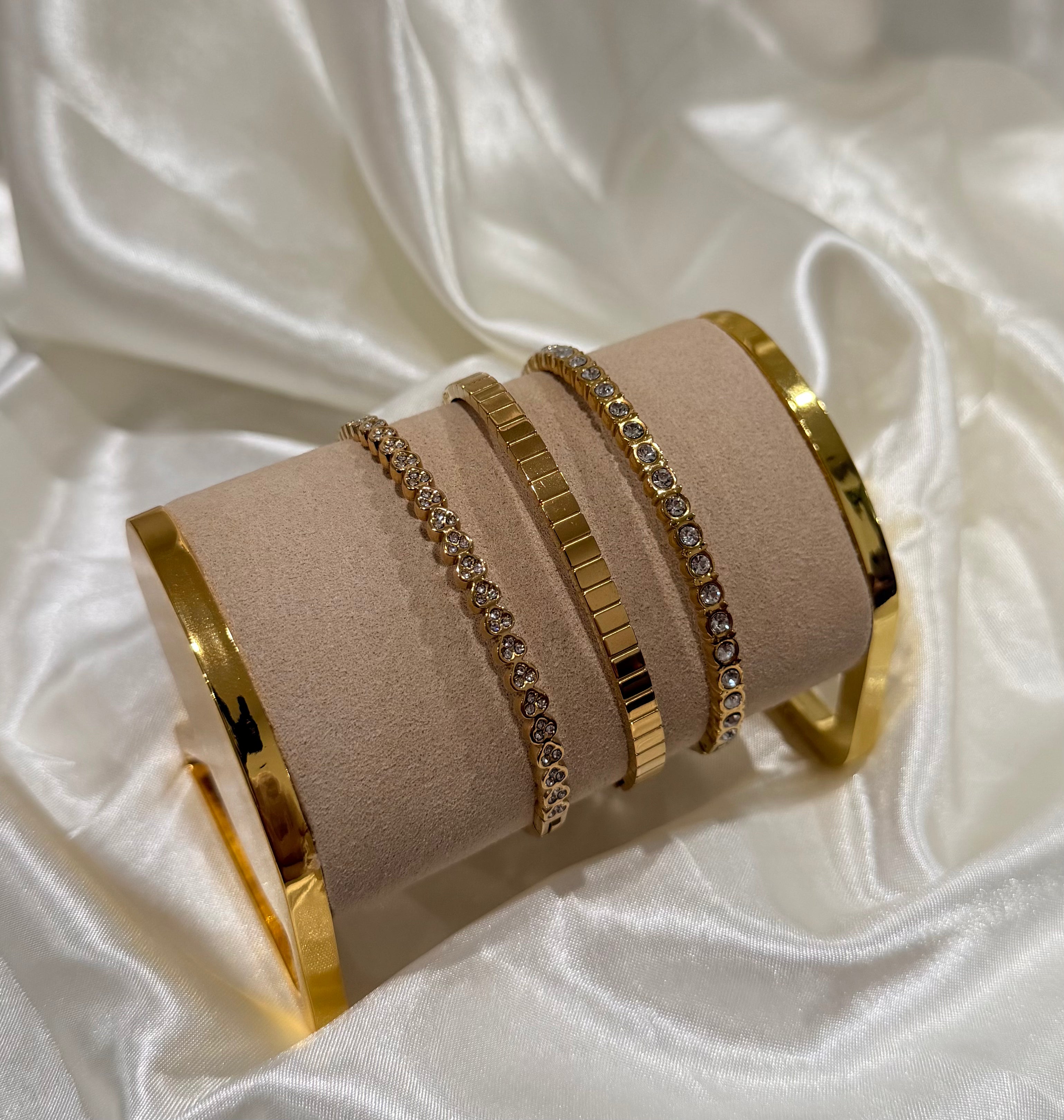 SET X3 BRACELET